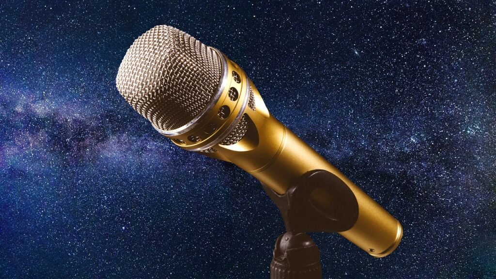 microphone, music, sing, talk, speech, technology, device, exemption, cropping, blue talk, blue microphone, blue talking, microphone, speech, speech, speech, speech, speech
